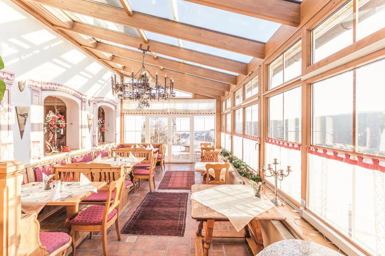 Hotel Alpenblick Kirchschlag bei Linz Eksteriør billede